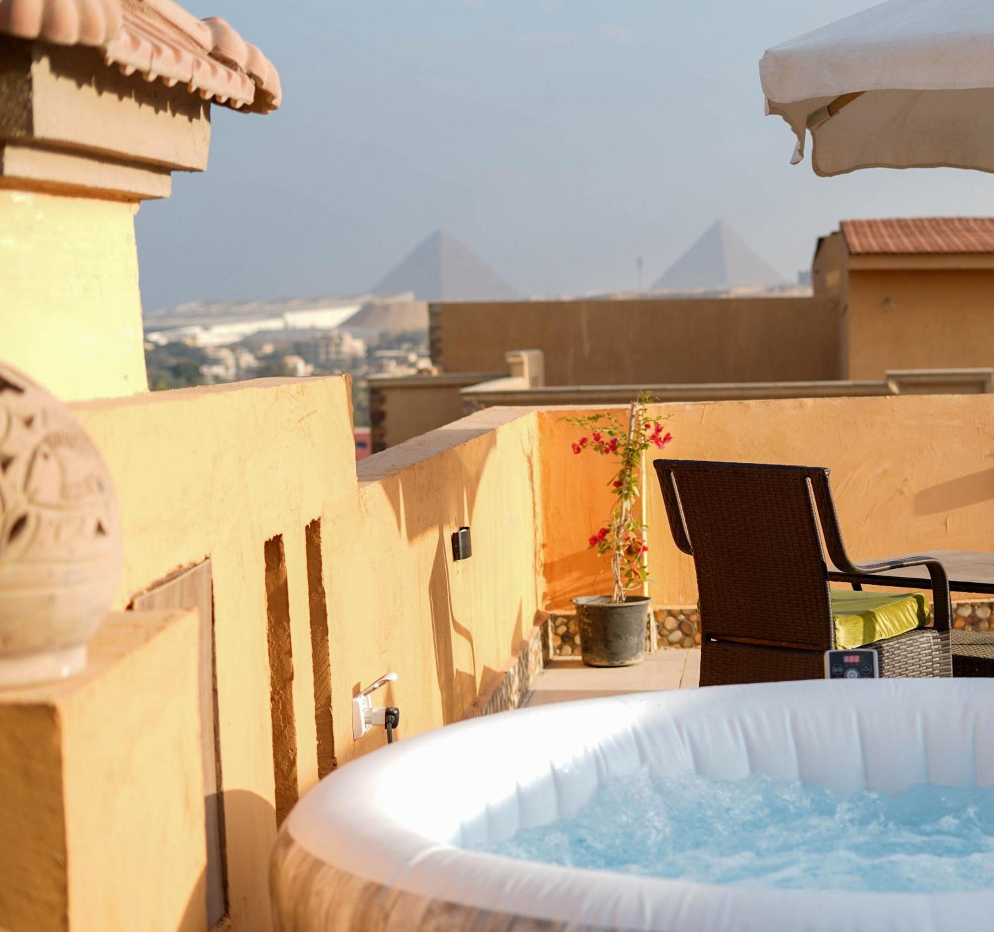 Boho Getaway With Pyramids View & Jacuzzi Giza Exterior foto